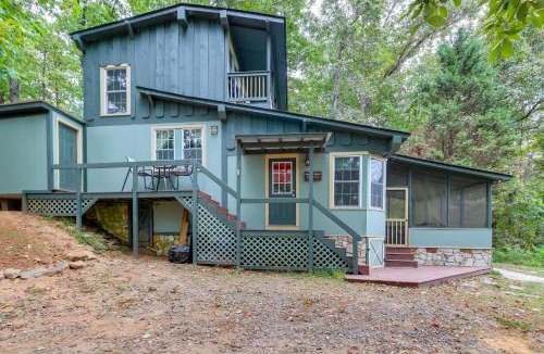 Ellijay House | Mountaintop Ellijay Cabin w/Private Hot Tub