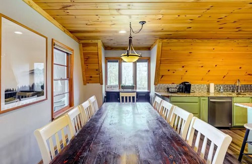 Ellijay Cabin | Mountaintown Creek Retreat: Waterfall & Trails