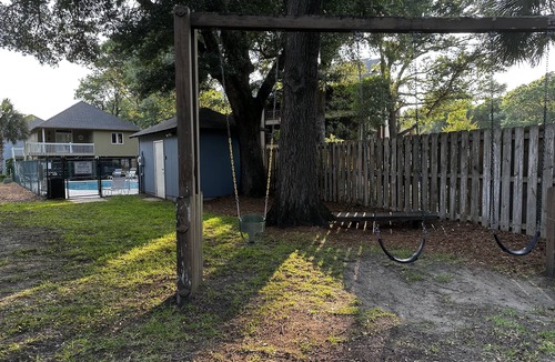 Myrtle Beach Cottage | Mrytle Beach Family Cottage, off maison Dr, 2 blocks from beach, 3Bedroom, 2Bath