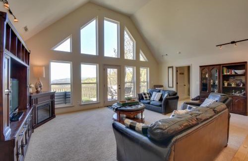 Lakemont House | Mtn Views, Game Room, Hot Tub! Lakemont Retreat