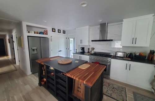 Waynesville House | Mtn Views, No steps, in town, NO Animals allowed