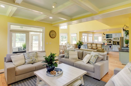 Berlin House | Multi-Level Group Escape 8 Mi to Ocean City Beach