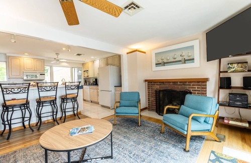 Arnold House | Multi-unit Waterfront Home with Private Pool, Pier & Parking Mins to Annapolis