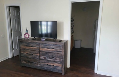 McMinnville Apartment | Music studio getaway, close to entertainment!