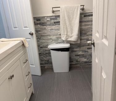 Palmetto Bay Apartment | My Help Comes from The Lord Miami
