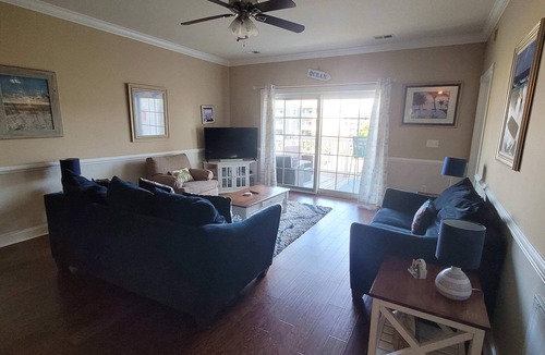 Central Myrtle Beach Condo | Myrtle Beach - Myrtlewood - 3BRD/Pool