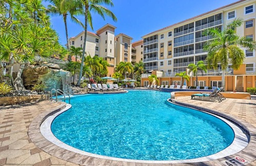 Vanderbilt Beach Apartment | Naples Escape in Regatta with Resort Amenities!