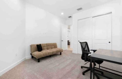 Rural Estates House | Naples! New modern home/CLUB HOUSE ACCES