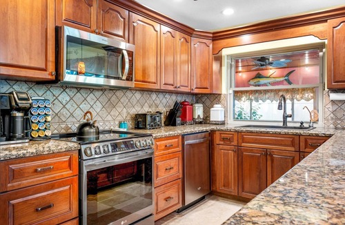 North Naples House | Naples Retreat, Game Room + Pool, Table & Darts, Fenced Yard, Pet Friendly