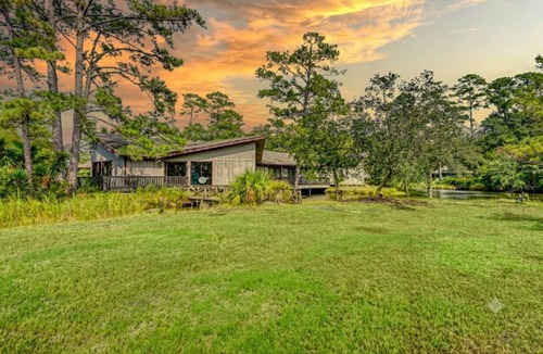 Saint Simons Heights House | Narnia — Secluded Lagoon-Front Retreat Between Two Islands St. Simons