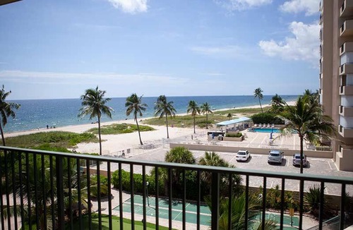 Lauderdale-by-the-Sea Apartment | Native Sun