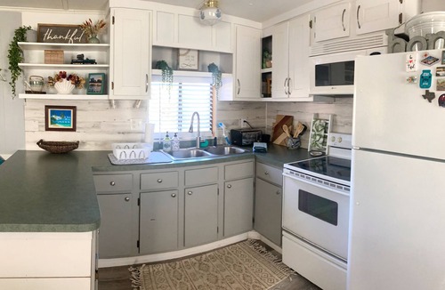 Citrus Springs House | Nature's Nook -10 Minutes To Rainbow Springs! Rural, Fire Pit, Screened In Porch