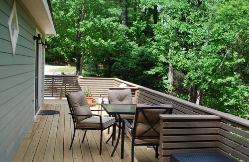Hendersonville House | NC mountain 1 bedroom single unit sits at treetop level, newly repaired roads!