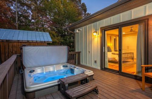 Mills River House | Near Asheville Hot Tub Fire Pit BBQ Sleeps 10