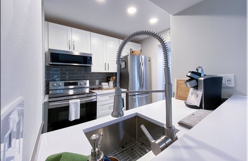 Clearwater Condo | Near Clearwater Beach Sunny, fully renovated condo