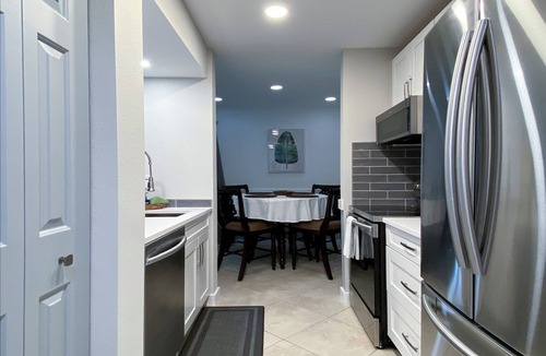 Clearwater Condo | Near Clearwater Beach Sunny, fully renovated condo