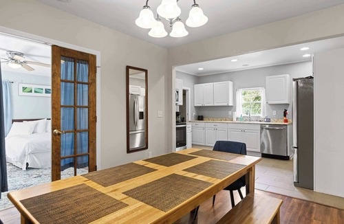 Chattanooga House | Near Downtown, Park & Zoo! Trendy Ridgeland Tudor