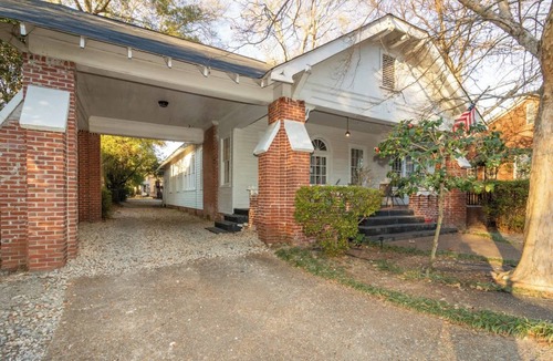 Columbus House | Near Downtown, Parks & Museum - Midtown Main House