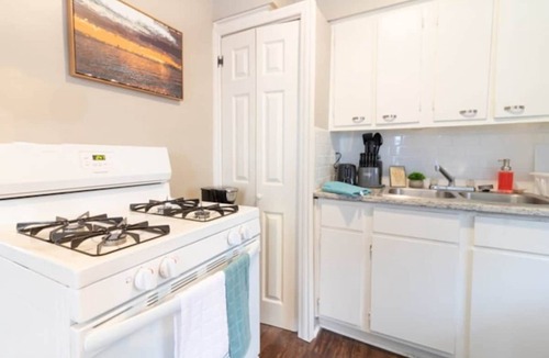 Columbus House | Near Downtown - The Delightful Double - Units A&B
