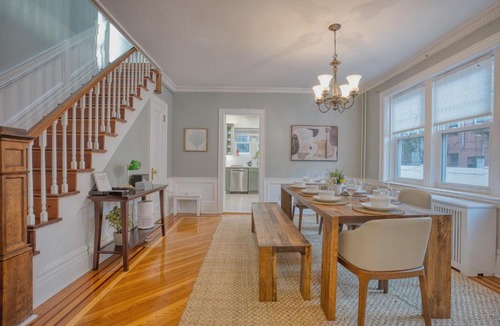 Prospect Lefferts Gardens House | Near Prospect Park, Comfy King Beds, Nice Outdoor Space, Free Parking EV Charger