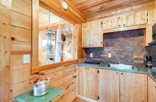 Lawndale Apartment | Near South Mountain State Park: Studio w/Deck!