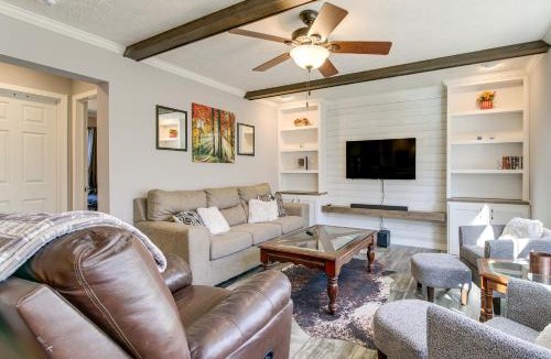 Crossville House | Near State Park! Pet-Friendly Home in Crossville