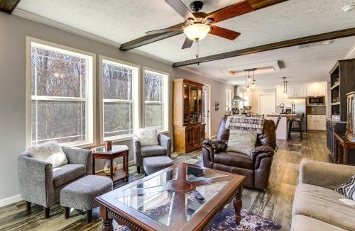 Crossville House | Near State Park! Pet-Friendly Home in Crossville