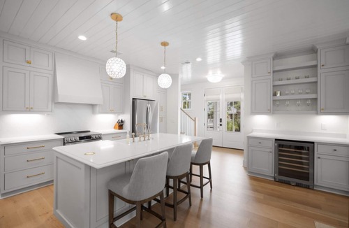 Deer Lake House | Neighborhood Pool, Golf Carts Included - 285 Deer Lane