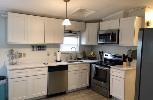 Nettles Island House | Nettles Island - The Lazy Pelican
