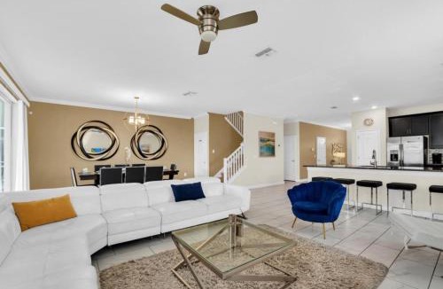 Davenport House | New 10 Bedroom Home FREE Water Park