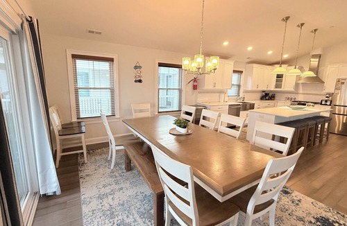 North End Condo | New 2022 construction!Ocean Ave Gem! 5BR plus den & 4.5 Bath Private elevator