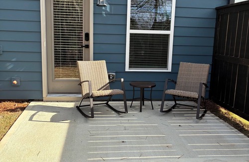 Douglasville House | New 3-bedroom townhome in Douglasville: