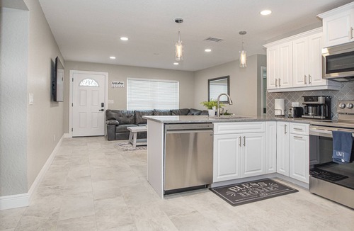 Largo House | New and Stylish