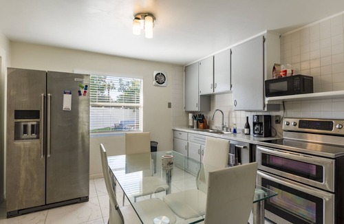 Clearwater House | New Beautiful 2 bedroom with dedicated office and yard!