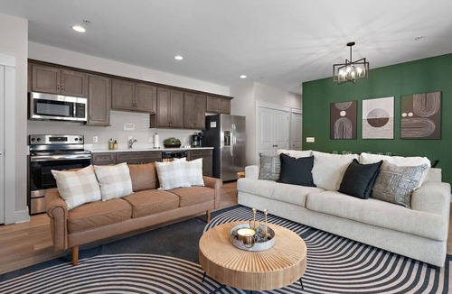 Murfreesboro Apartment | *NEW* Charm on Church ~ Cozy, Modern, Downtown Apt