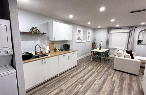 Lakeland House | New Chic Villa - No cleaning fee -