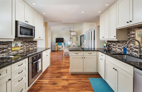 Palm River Estates House | NEW - Close to MERCATO & BEACH Designer Pool Home on Estate Lot! 3+bedrooms!