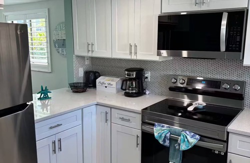 Majestic Palms Condo | New Condo Minutes to Fort Myers Beach & Sanibel