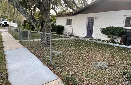 Bloomingdale House | New cozy apartment with bathroom and kitchen in Tampa