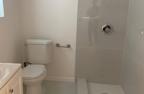 Little Haiti Apartment | New Cozy Apartments minutes from Design District, Wynwood and more.