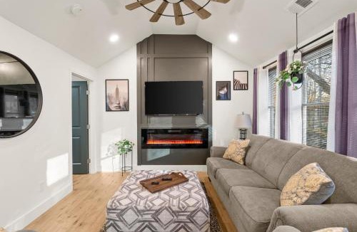 Belvedere Park House | NEW Decatur Bungalow