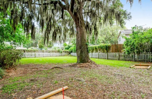 Savannah Cottage | NEW DISCOUNTS, Island Oaks Cottage Wilm Island between Downtown Sav & Tybee
