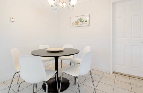 Boynton Beach House | NEW - Entire Pool House 3/2 - Boynton Beach