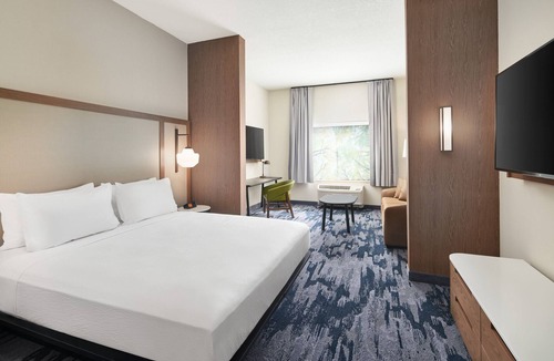Millenia Hotel | NEW - Fairfield Inn & Suites by Marriott Orlando at Millenia