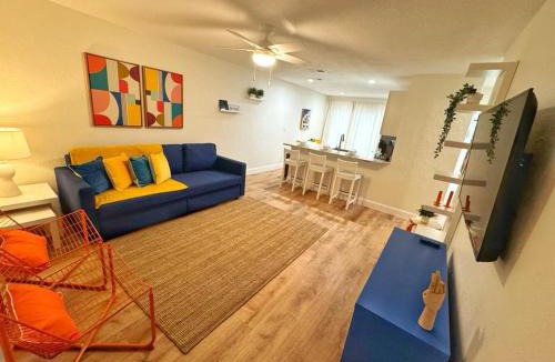 Port Orange Villa | *NEW* Gorgeous Sunshine - 2BD/1BA - Private Fenced Backyard!