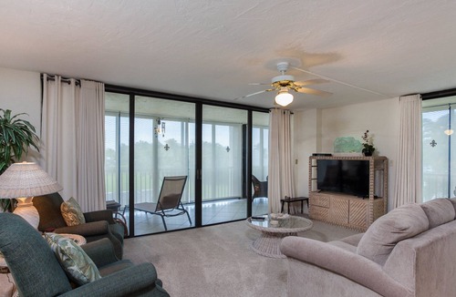 Bonita Springs Condo | NEW LISTING - Across from Beach - Free Wifi - Gorgeous Kitchen - Great Views