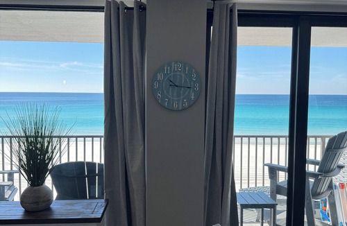 El Centro Beach Condo | NEW LISTING! Beachfront 2 BR, 2 BA.Total remodel Jan. 2026. AquaVista 403W