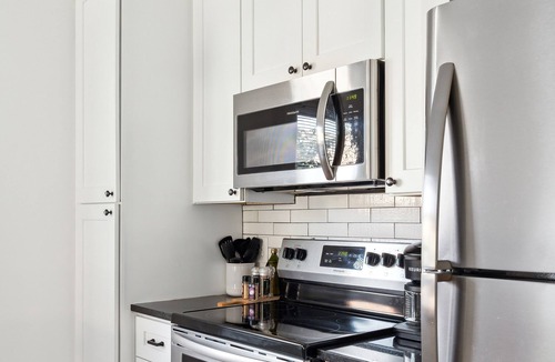 Dunean House | NEW LISTING! Downtown Delight: Cozy & Pet-Friendly Retreat by RedAwning