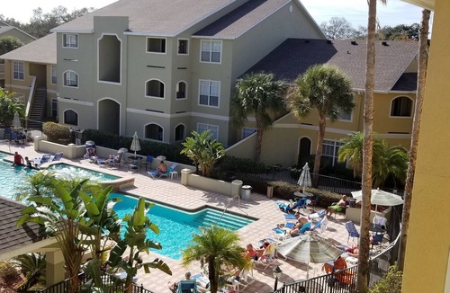 Clearwater Condo | NEW LISTING ! WONDERFUL AND MODERN CONDO WITH NICE POOL VIEW