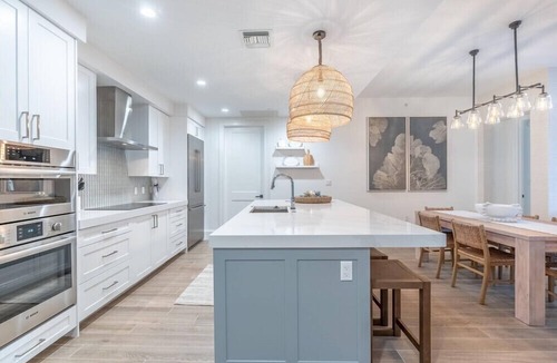 Redevelopment Area Condo | NEW LUXURY CONDO WITH BEST NAPLES LOCATION!